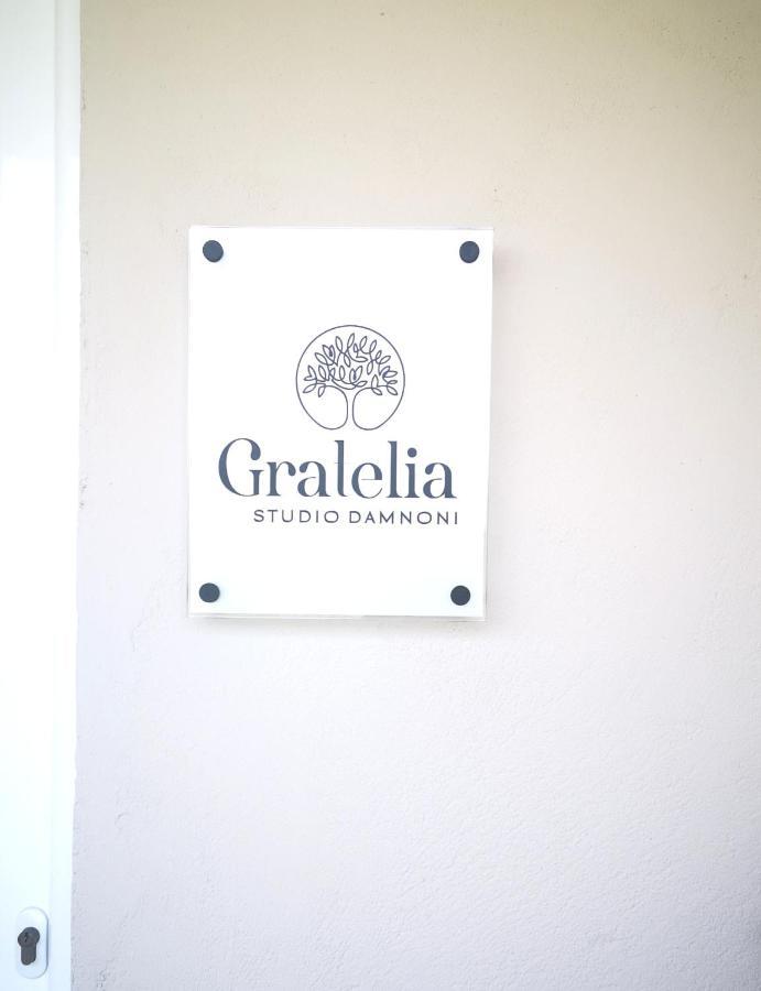 Gratelia Studio Damnoni Esterno foto